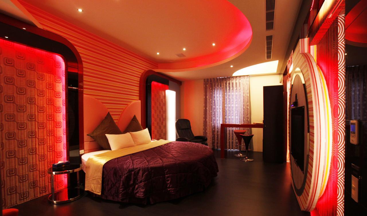 Go Shine Motel Pingtung Exteriér fotografie