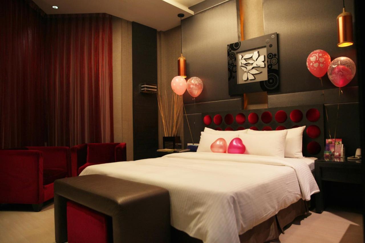 Go Shine Motel Pingtung Exteriér fotografie